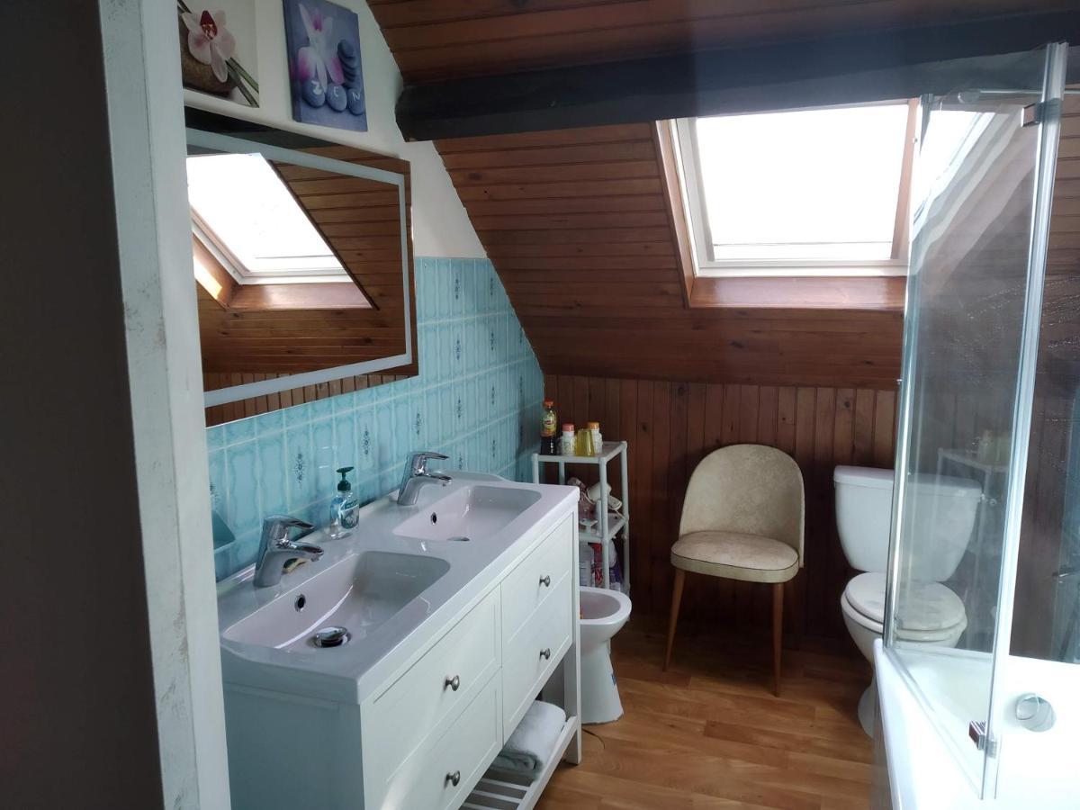 La Longere Des Gillettes Bed & Breakfast Bézenet Eksteriør bilde