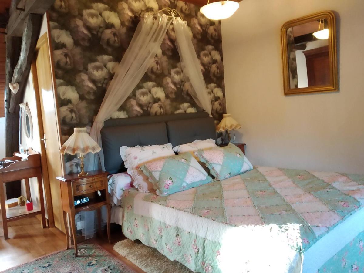 La Longere Des Gillettes Bed & Breakfast Bézenet Eksteriør bilde